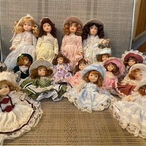 Vintage Porcelain Doll Collection 17 dolls